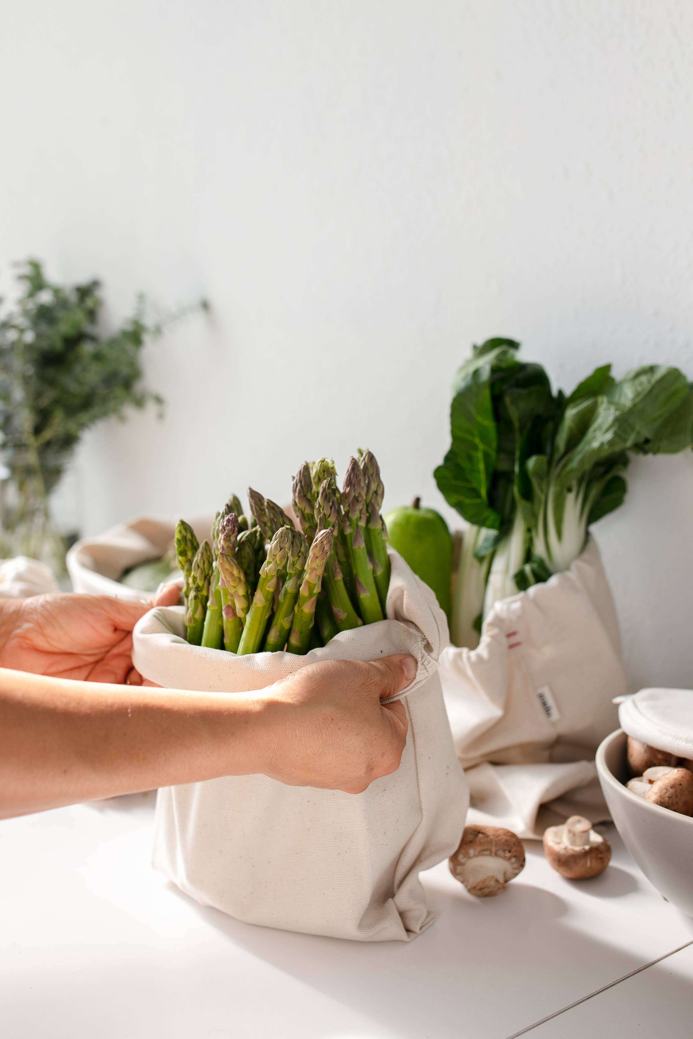 Aplat LLC - Wholesale Food Storage Wrap/Bag - Poche Bread Bag - Medium6