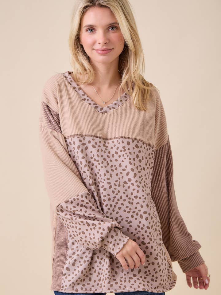 Celeste Clothing - Wholesale Knit Top - Women's - WOMEN'S RIB COLOR BLOCK ANIMAL PRINT LONG SLEEVE TOP39