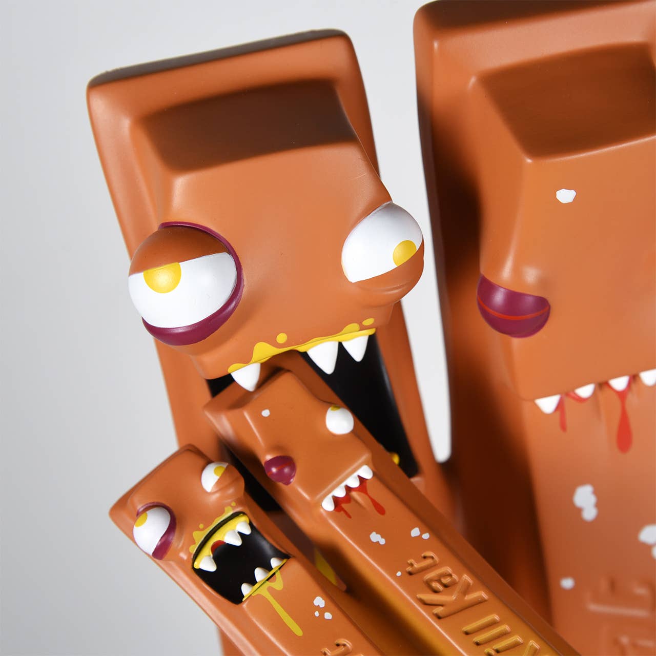 Disburst – wholesale Boiled sweets – Kill Kat King Size Assaulted Caramel Edition2