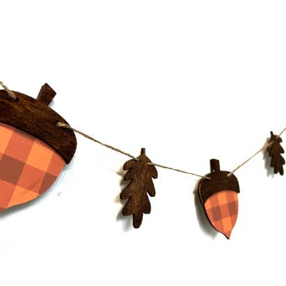 Houten herfstkrans met eikel en eikenblad voor wholesale door Party Kat Designs