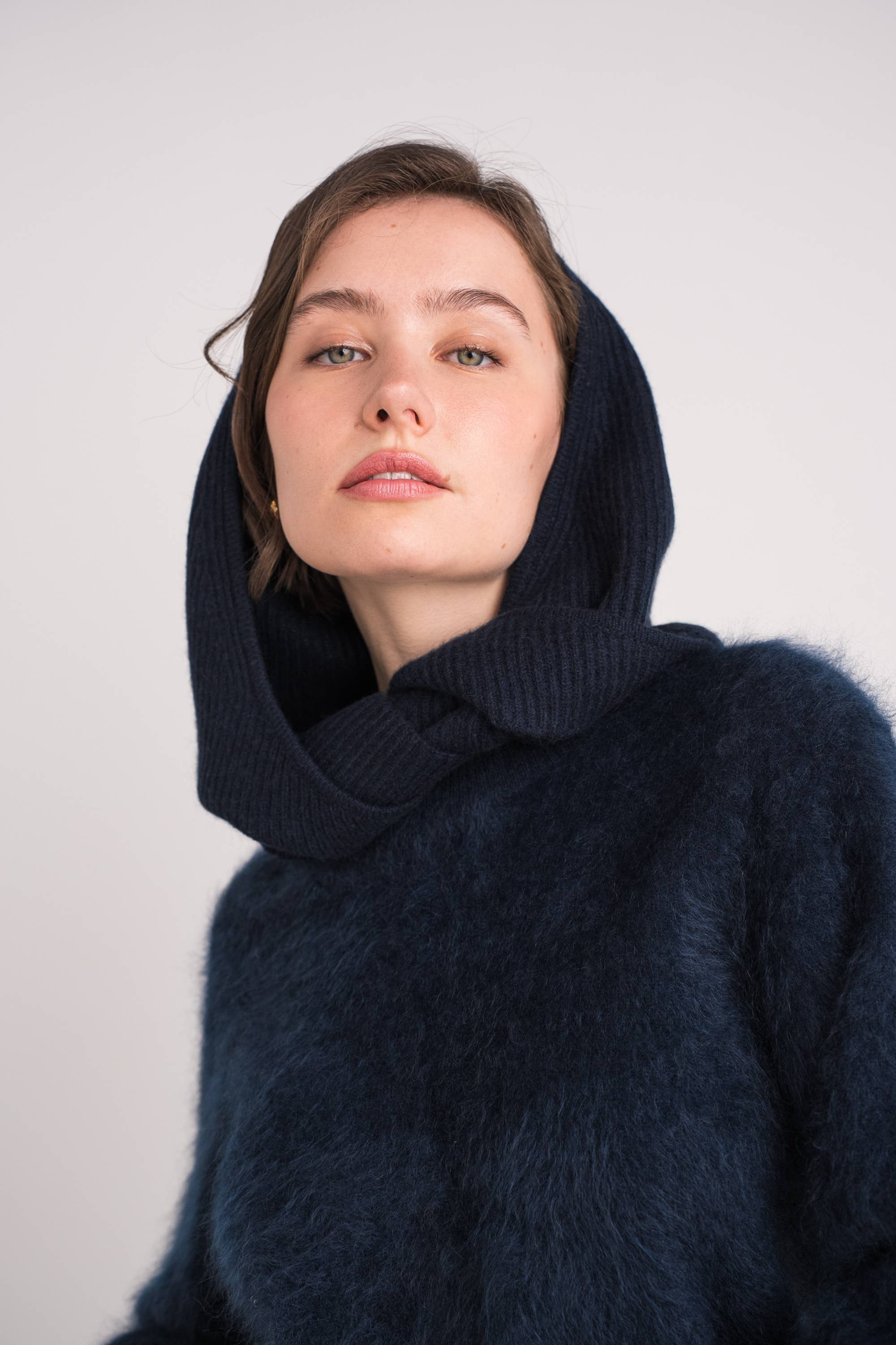 jw.atelier - Wholesale Balaclava - Women's - 100% cashmere balaclava11