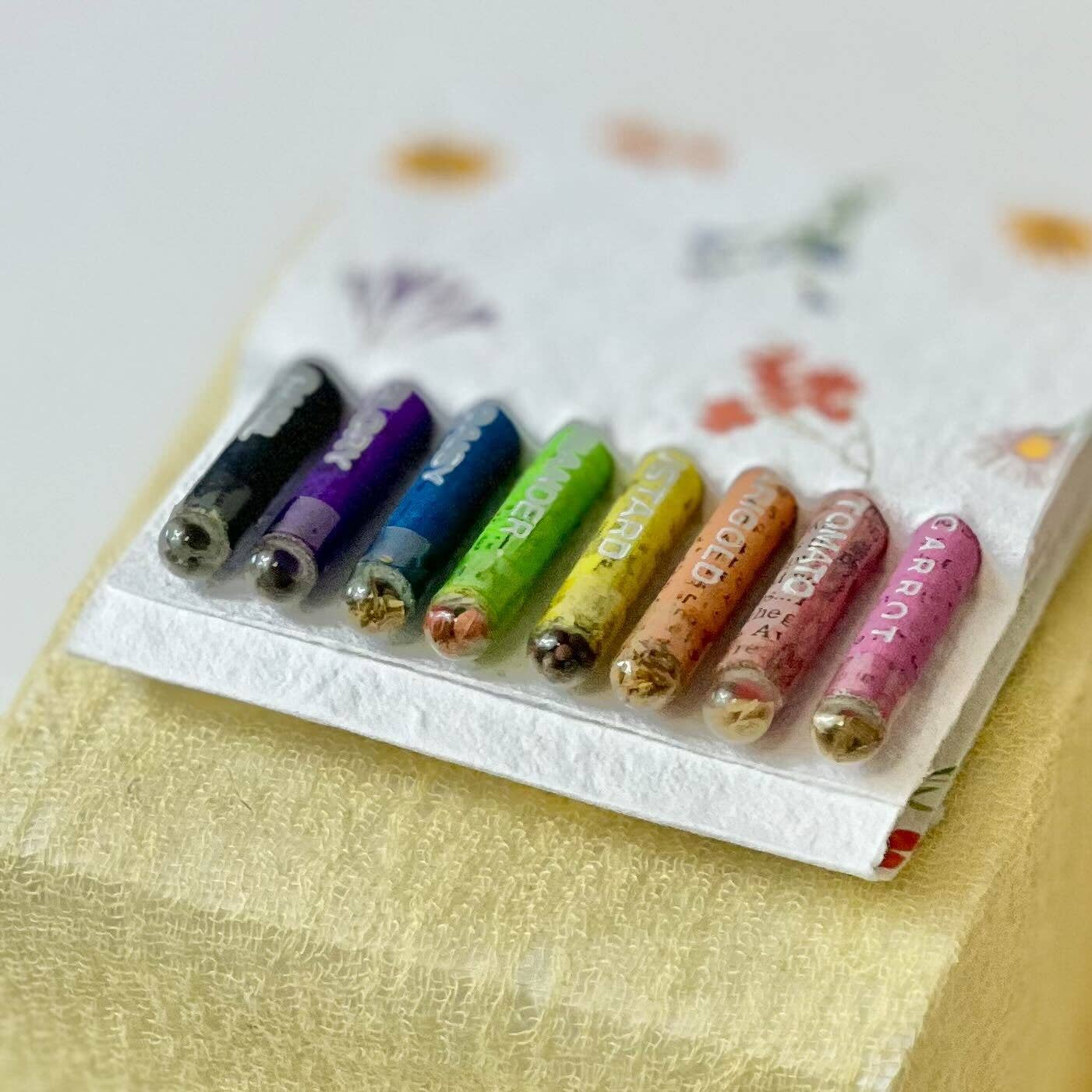 Little Green Gifts – wholesale Coloured pencil – Colouring Pencils - Choice Of Designs (TU-6)11