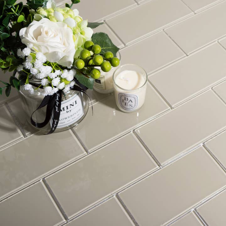 WS Tiles - Vente Carrelages muraux - Carreau de mosaïque en verre de 3" x 6", dosseret pour cuisine et salle de bain - 5 pieds carrés par carton74
