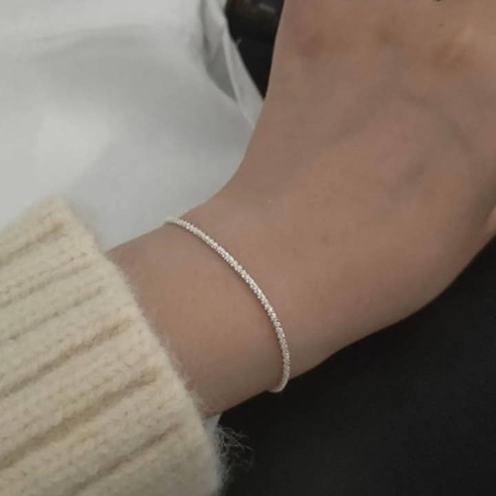 Bracelet à chaîne en corde argentée pour la vente par Uncommon Opal Designs