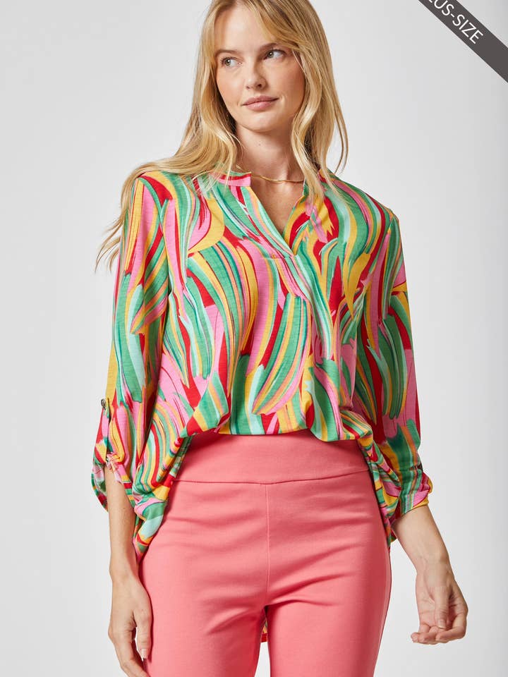 Blusa senza pieghe LIZZY MEDALLION con maniche a 3/4 PLUS SIZE per la vendita all'ingrosso da parte di Dear Scarlett