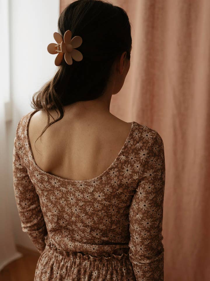 Top acanalado con mangas 3/4 y estampado floral capuchino para venta al por mayor de Evelina Apparel