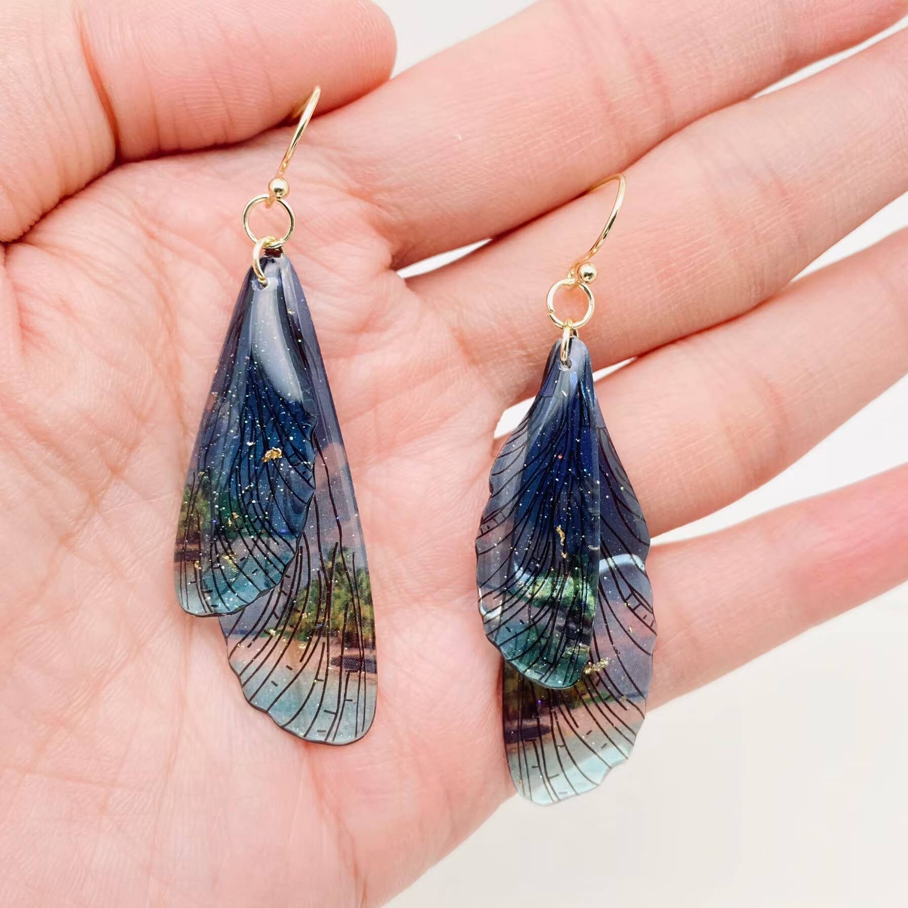 Mio Queena - Wholesale Dangle Earrings - Resin Colored Dragonfly Wings Dangle Earrings2