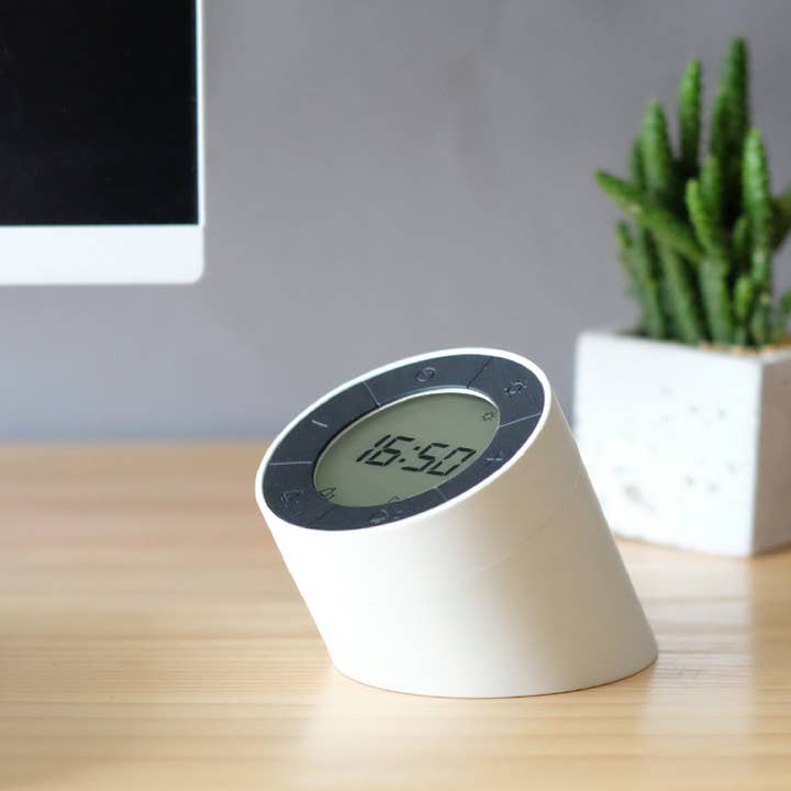 Gingko Design - Wholesale Alarm Clock - Edge Light Alarm Clock10