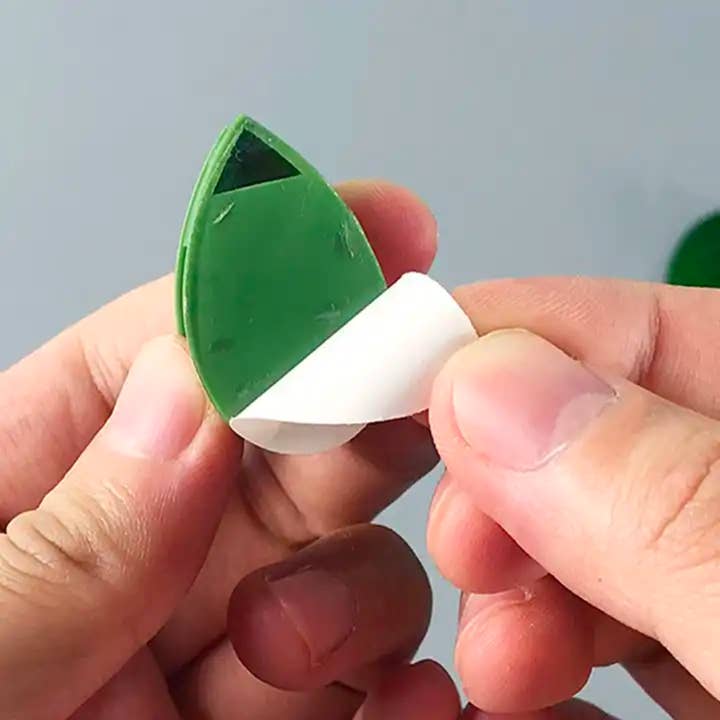 Moderny - Wholesale Wall Accent - Vine Plant Wall Clips5