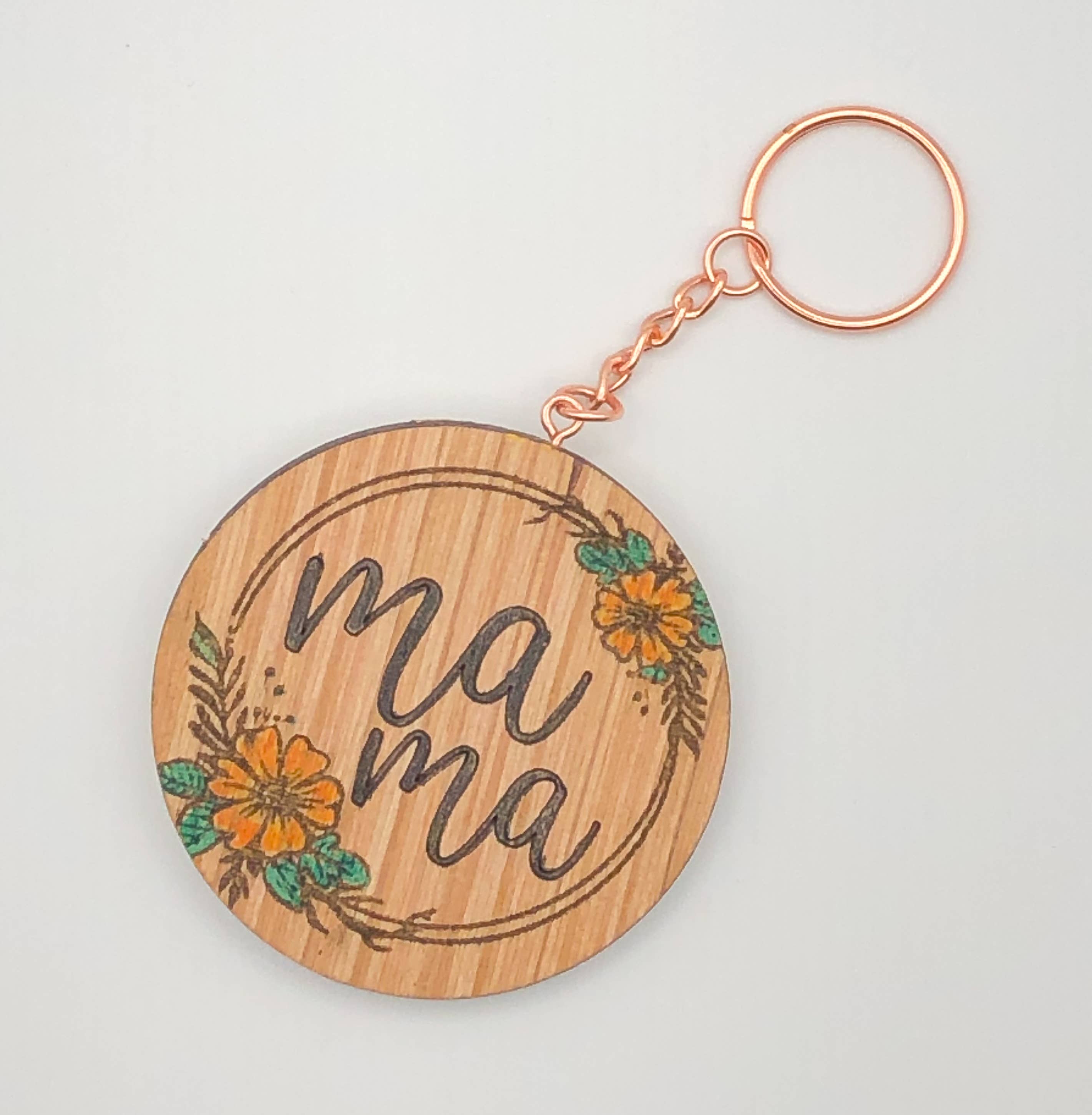 The Blended Nest – Großhandel Schlüsselanhänger – Damen – Mama Schlüsselanhänger — Holz-Schlüsselanhänger mit Gravur — Geschenk für sie — Muttertagsgeschenk — Geldbörse-Charm — Geschenk für Mama — Geschenk für Mama — kleines Geschenk für Mama7