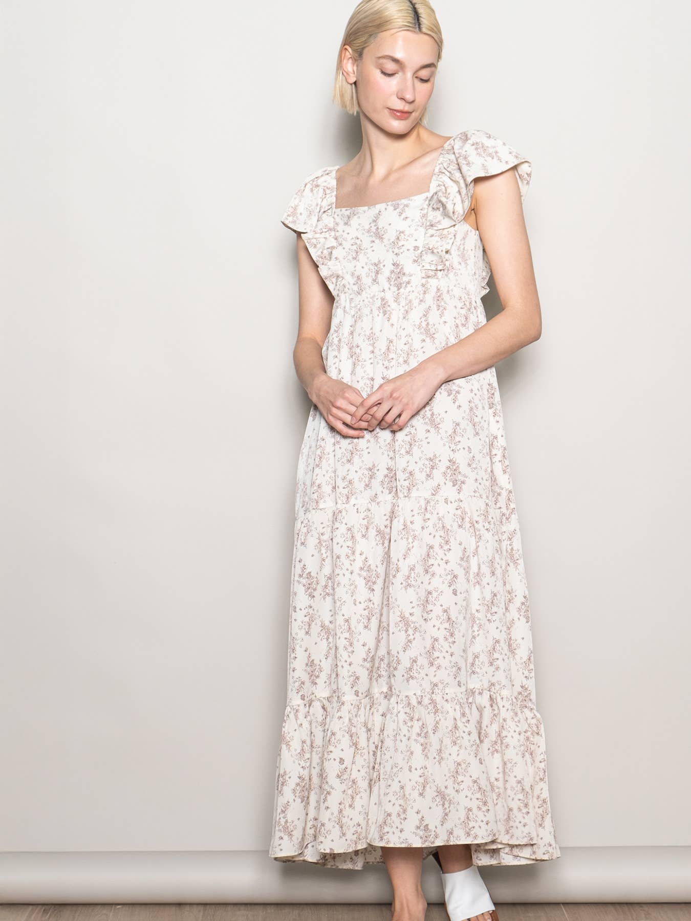 Elloh Collection - Wholesale Dress - Women's - On Off Shoulder Ruffle Sleeve Wide Flare Tiered Maxi Dress8