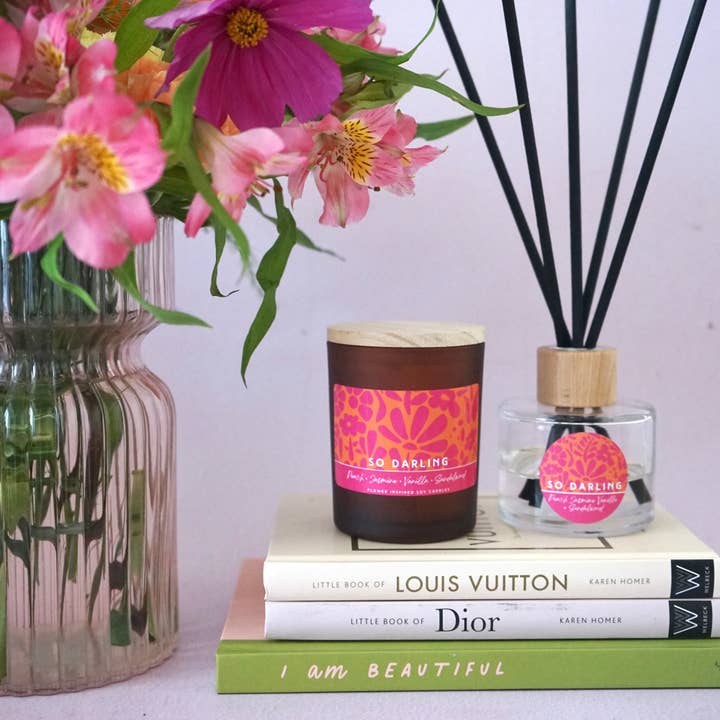 Peach, Jasmine, Vanilla and Sandalwood Candle for wholesale by So Darling