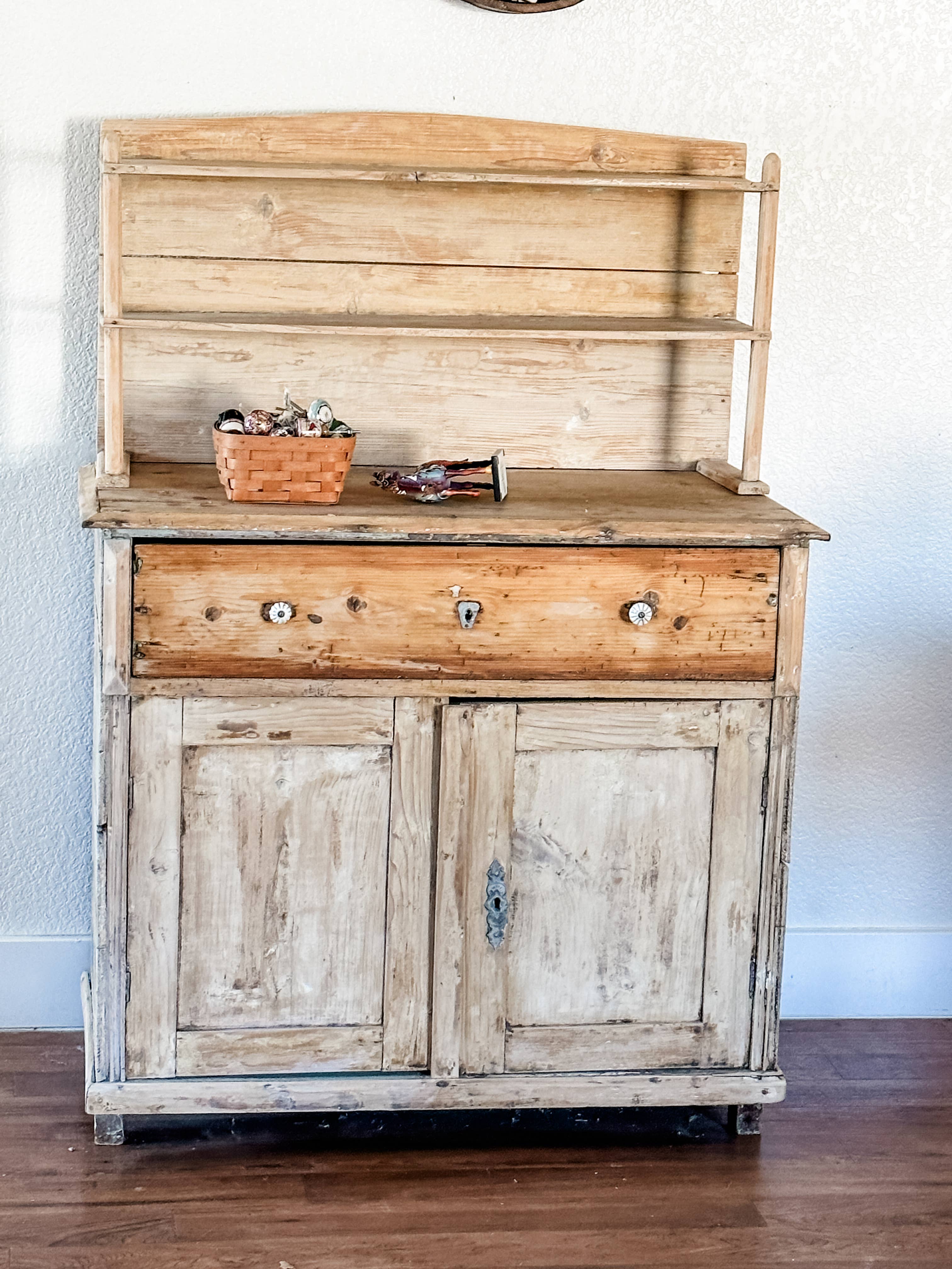 Home - Wholesale Retailer Display - Accessories - Store Cottagecore Furniture, Hungarian Hutch Retail Displays