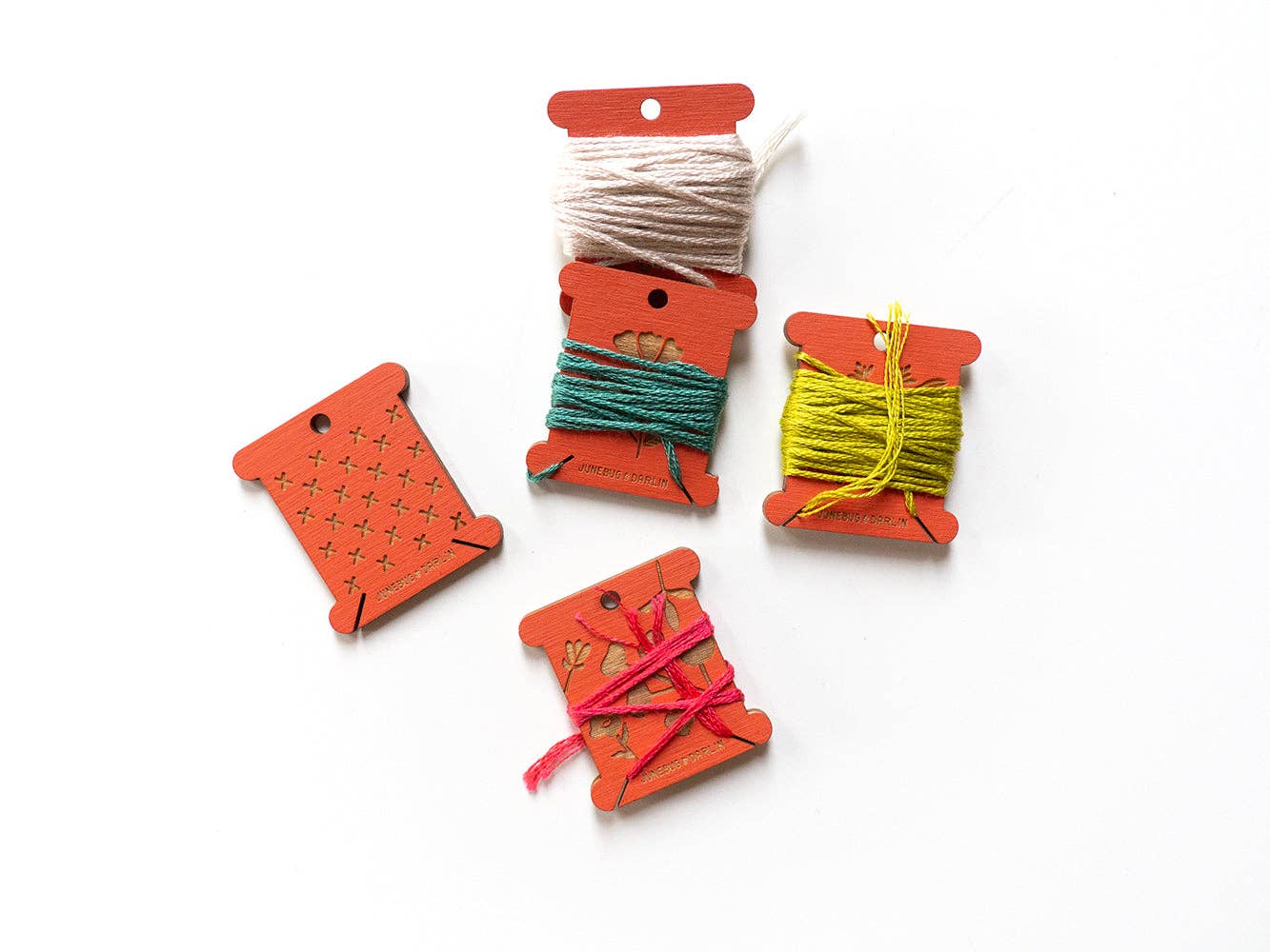 Junebug and Darlin - Venta al por mayor Material para bordado/punto de cruz - Carretes para hilo hechos a mano Junebug and Darlin3