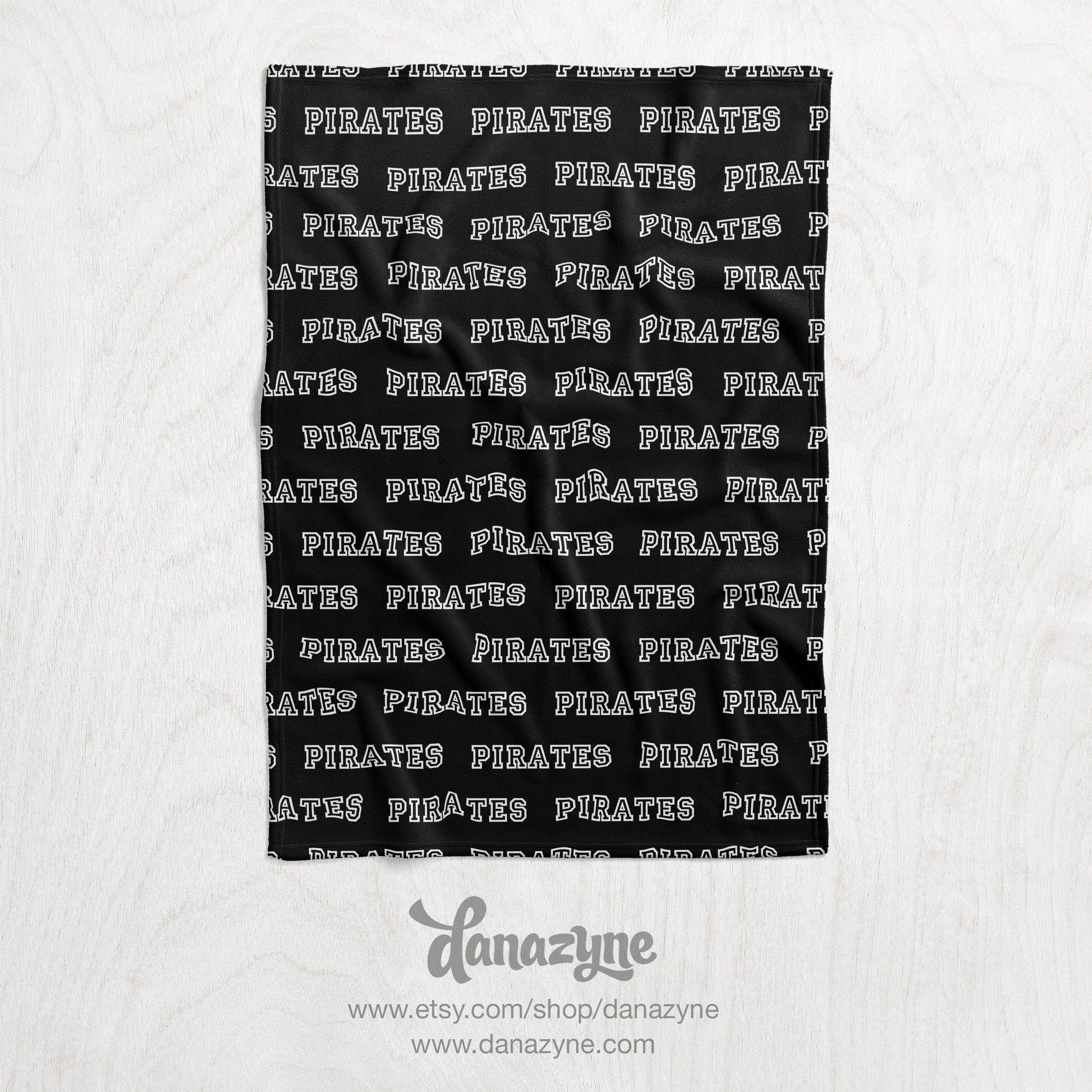 Danazyne – wholesale Bedding blanket – Kids & Baby – Personalized Sports Repeating Team Name Plush Minky Blanket7