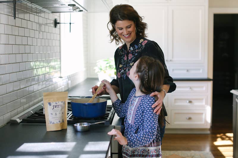 Sweet's Elderberry - Wholesale Oral Supplement/Vitamin - Elderberry Syrup DIY Kit6