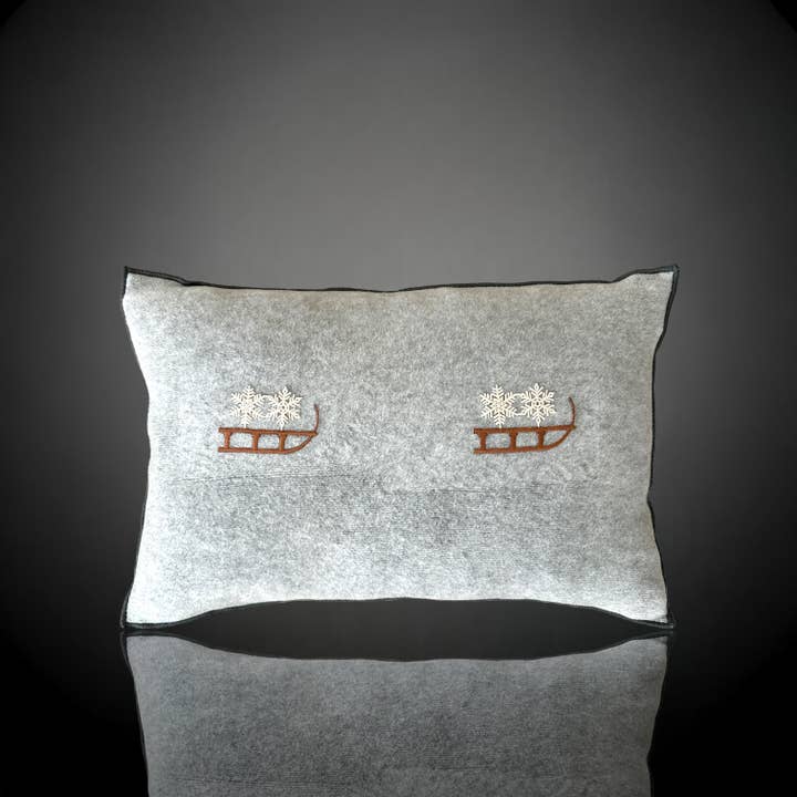 Altalena of Switzerland SA – wholesale Throw/decorative pillow – Deco Pillow Bamboo Cloud