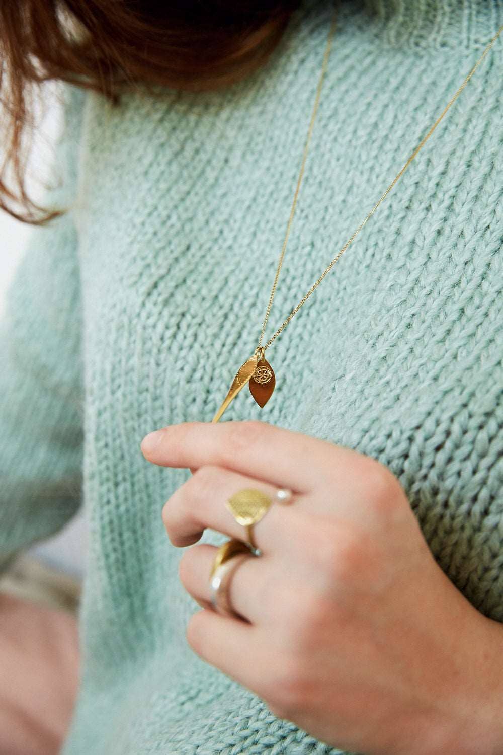 Ombre Claire - Wholesale Halskettinghanger - Ketting Les aiguilles met hangers van 999 gerecycled massief zilver1