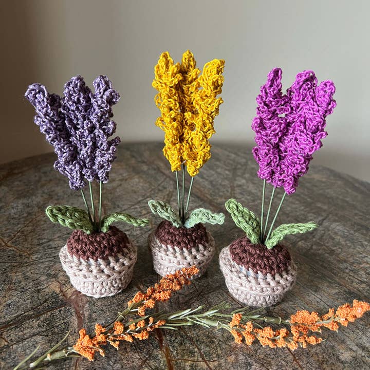 Crochet Mini Lavender Trio Pot, Lavender Sprigs, Home Decor for wholesale by TOMOPOD LLC