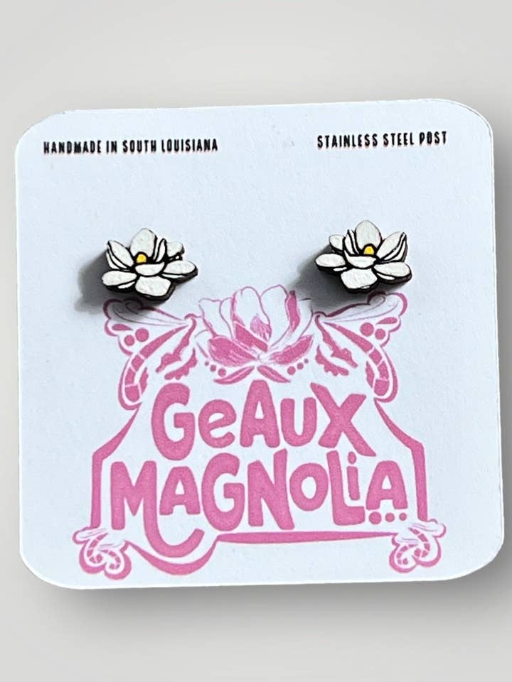 Magnolia handmålade stud örhängen för wholesale av Geaux Magnolia