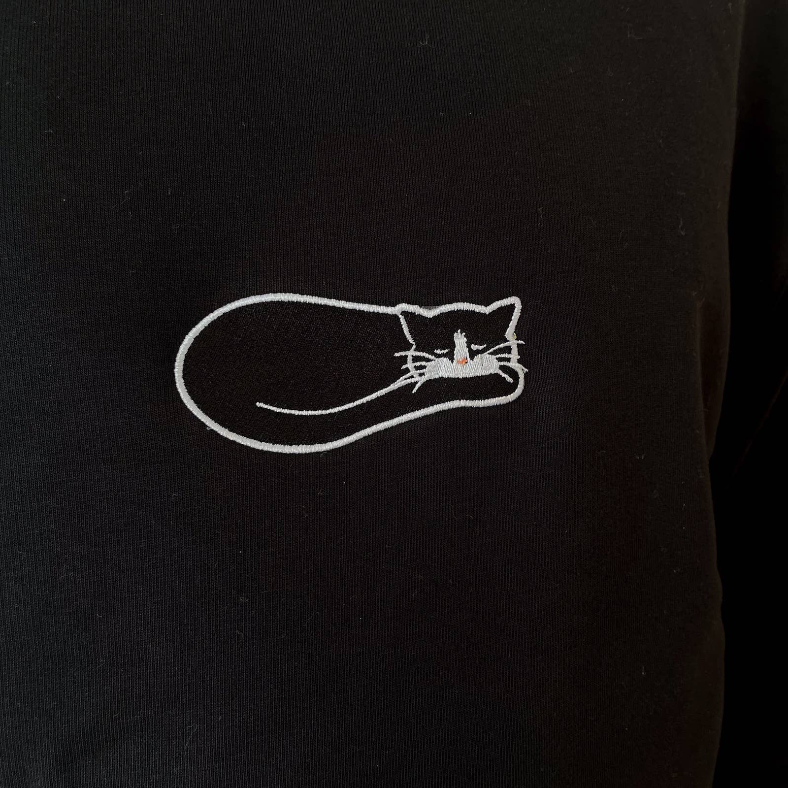 felgsara - Wholesale Sweatshirt - Unisex - Sweatshirt "I wish I stayed in bed with my cat" (Black)4