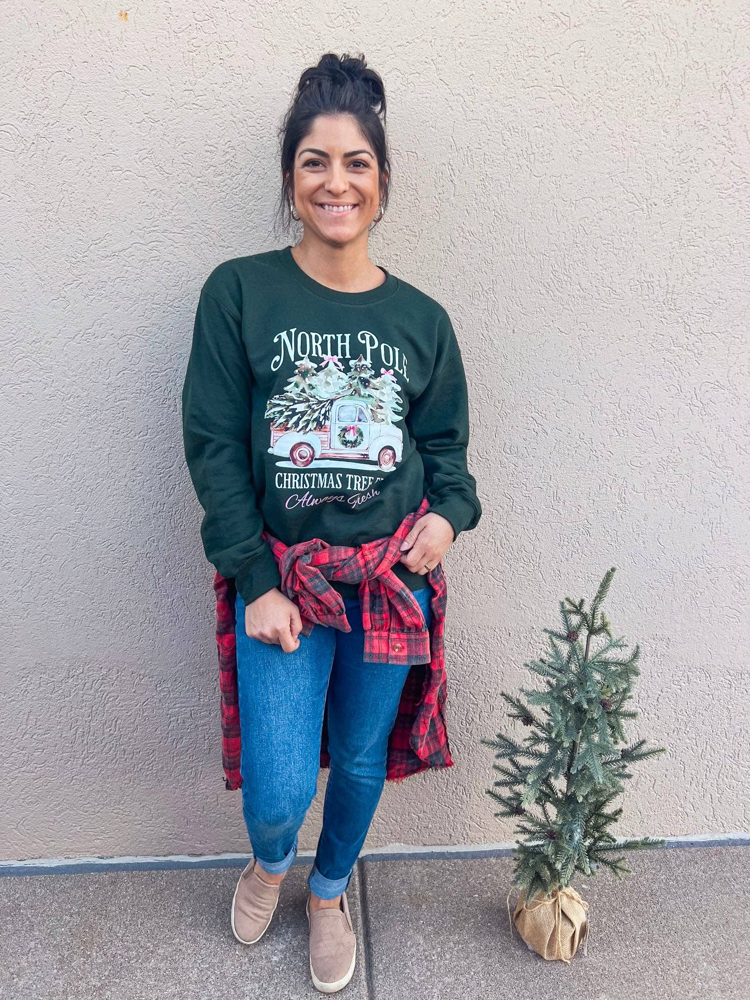 Southern Babe Wholesale - Wholesale Sweatshirt - Women's - NORTH POLE TREE FARM SWEATSHIRT (ASH)1