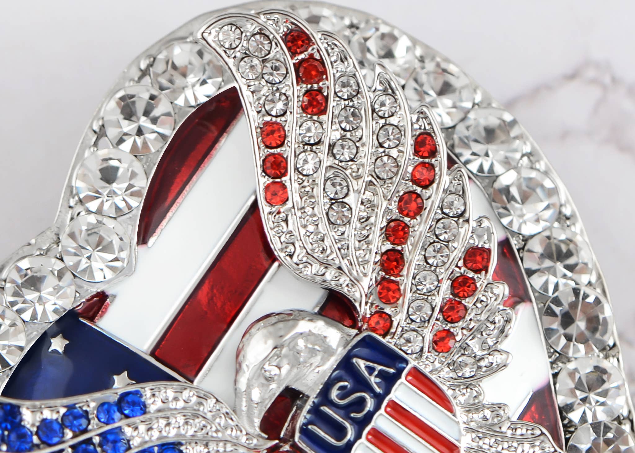 AK Brand – Großhandel Broschen – Brosche mit amerikanischer Flagge der USA, 4. Juli26