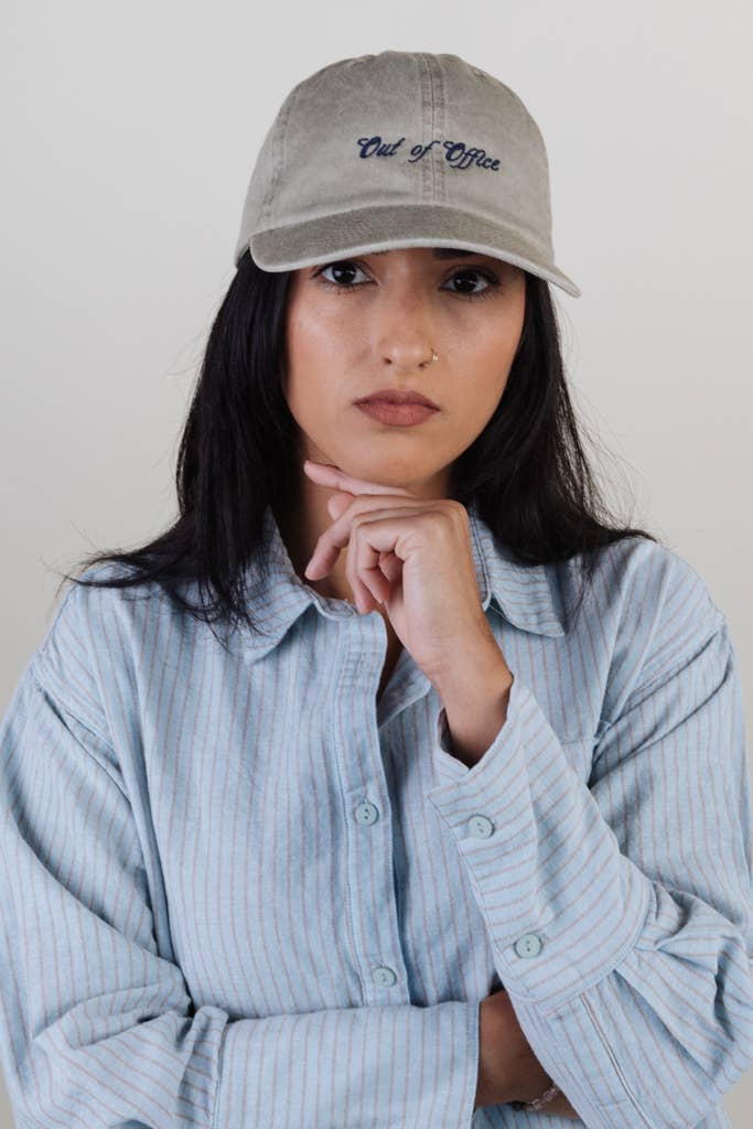 Crowned Free – wholesale Baseballkeps - Dam – Out of Office-hatt4