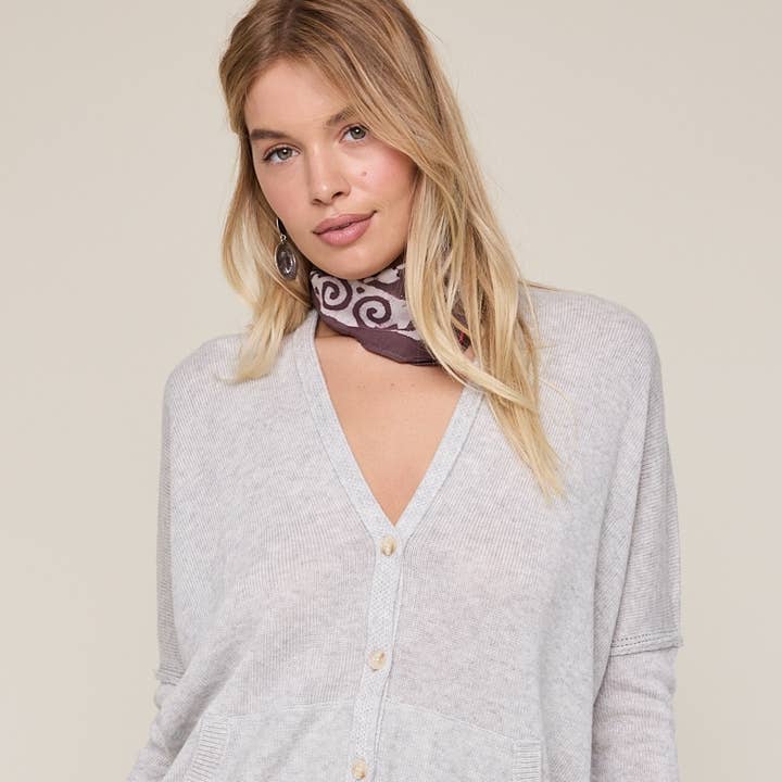 COLORBLOCK V-NECK CASUAL KNIT SWEATER CARDIGAN for wholesale by Sky to Moon