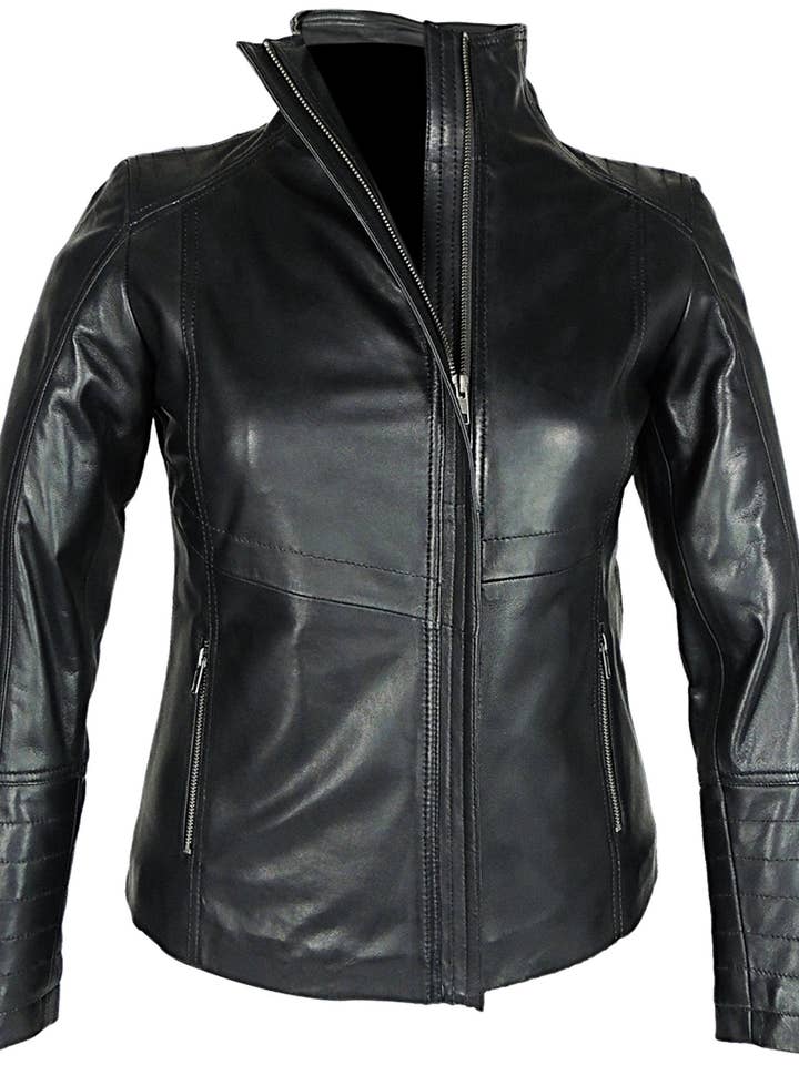 Veste en cuir Arra pour femme pour la vente par Fadcloset