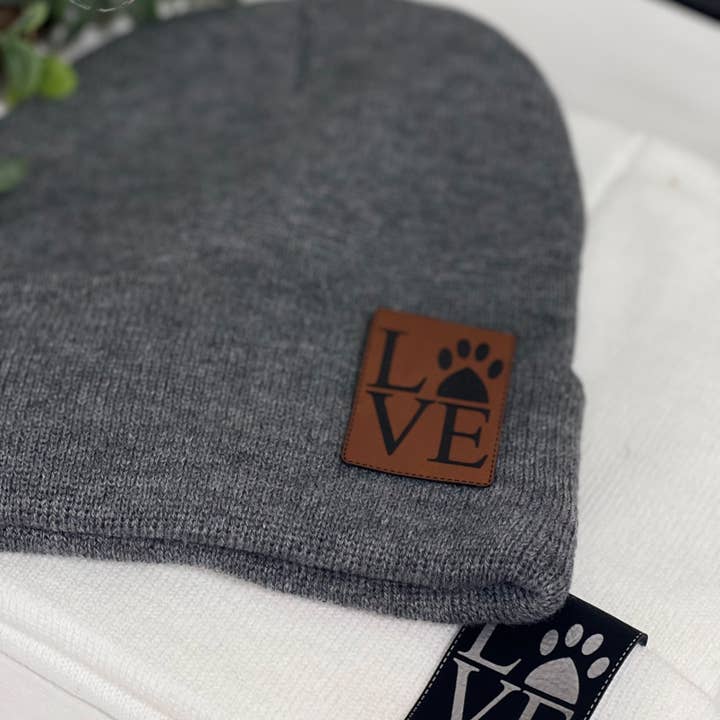 CMD Wholesale – wholesale Beanie – Women's – Love Paw Cuff Patch Beanie