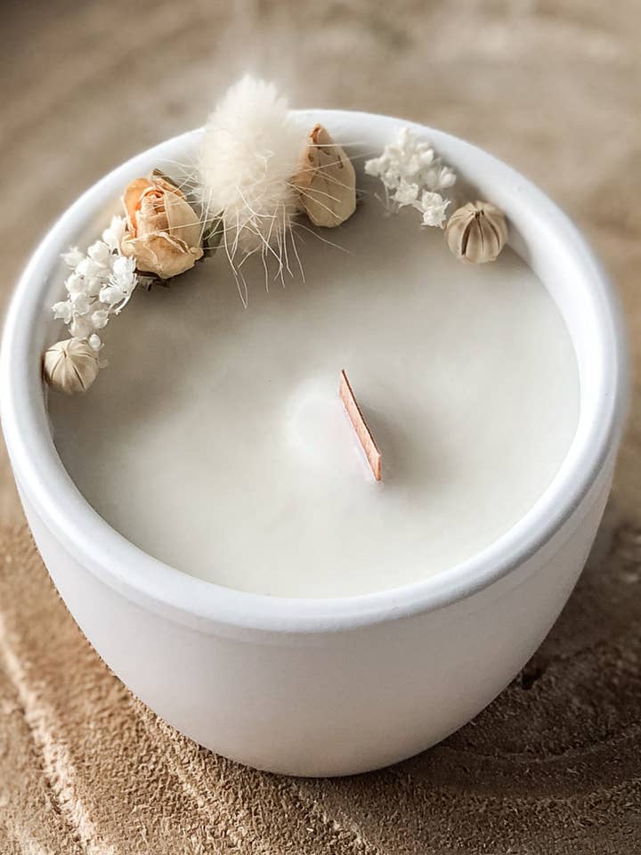 “White Lifestyle” candle for wholesale by Designed by Cloé