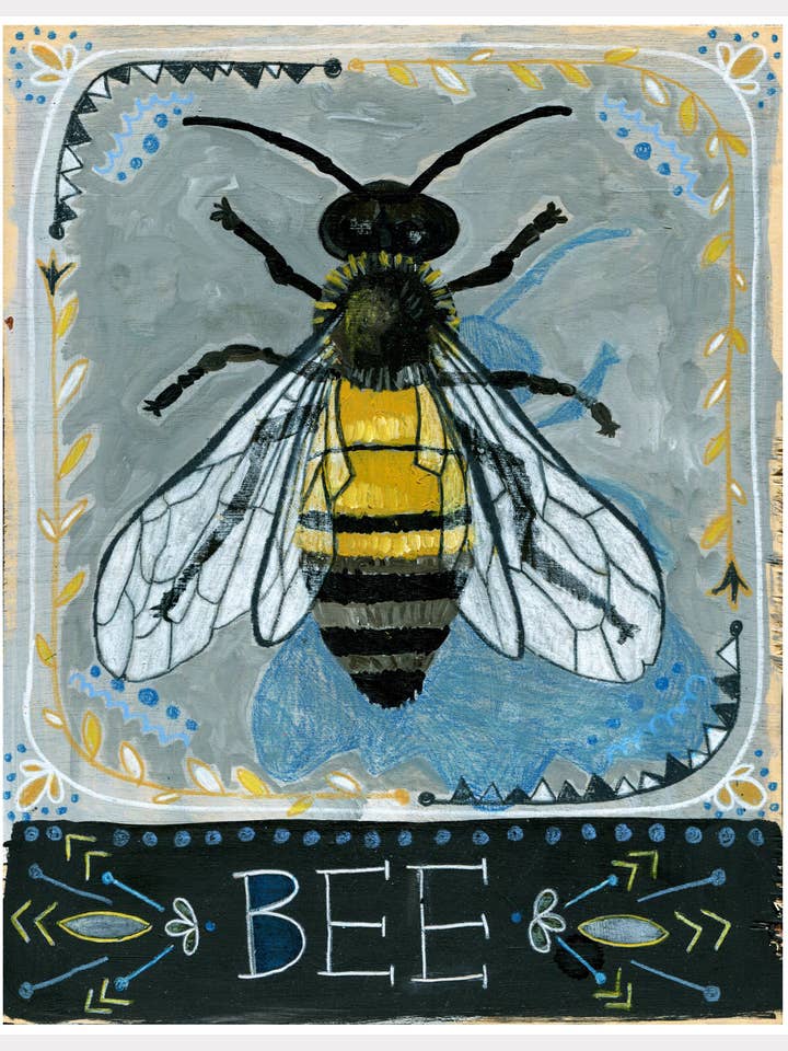 Totem animalier imprimé - Abeille pour la vente par Jessica Swift