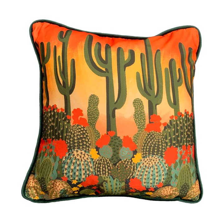 Kudde med kaktusmotiv, handgjord av The Neighbourhood Threat för wholesale av The Neighbourhood Threat Limited