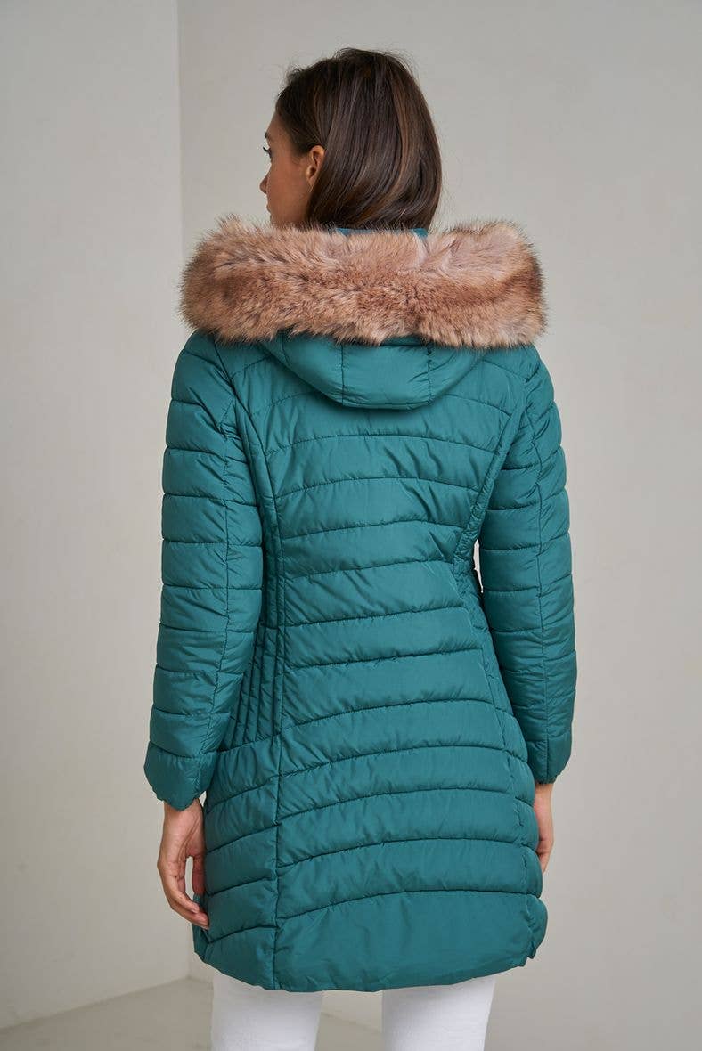 Attrait Paris - Wholesale Puffer Jacket - Women's - Long quilted down jacket with fur on hood11