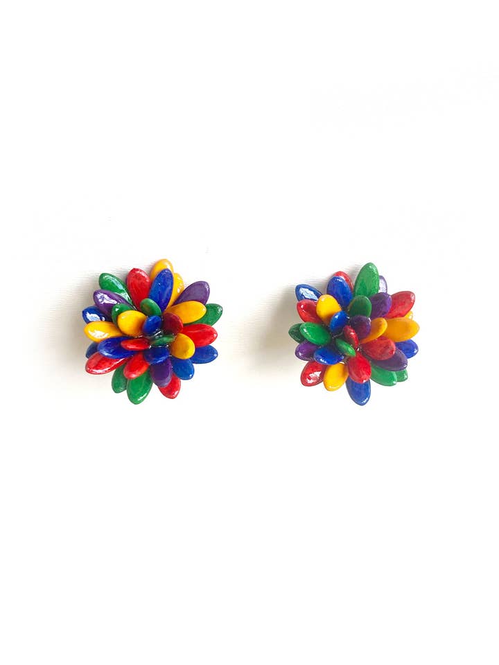 Melonkärnor - Flower Power - Örhängen Stift Flerfärgad för wholesale av Liliana Salazar
