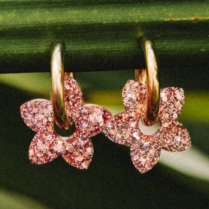 Tiaré Créoles Rosé Champagne for engroshandel hos Les Nicolettes