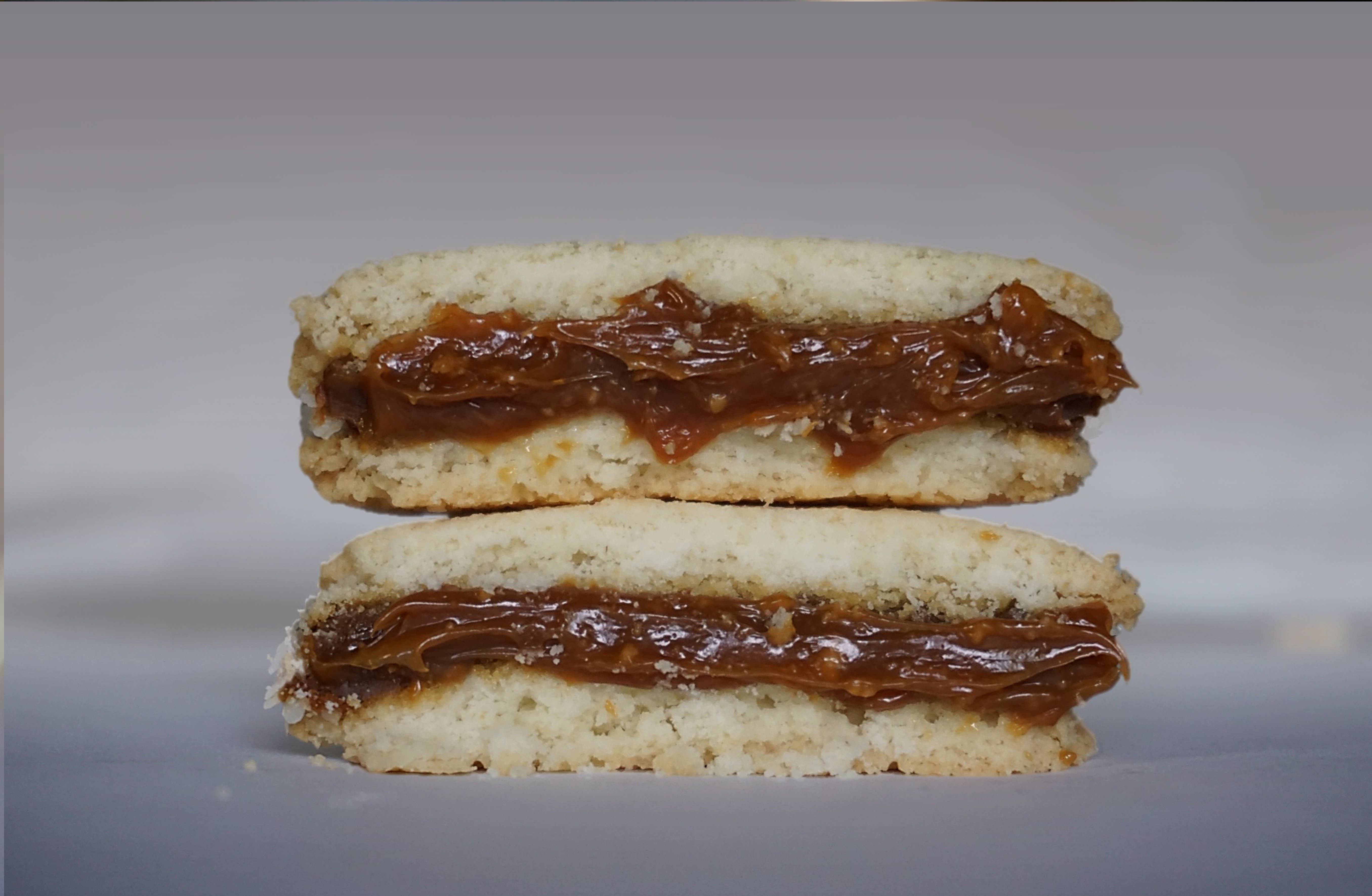 Wooden Table Baking Company - Wholesale Cookie - Traditional Alfajor XL (Individually wrapped)4