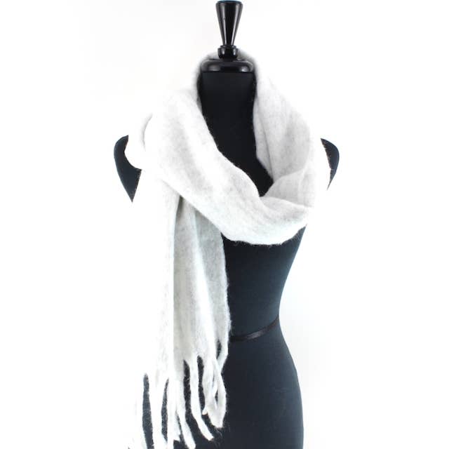 Pretty Persuasions - Wholesale Scarf - Unisex - S24102 Alpin Snow Scarf12