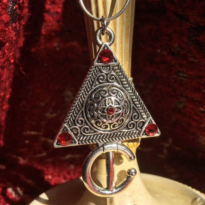 Elysium Pendants - Wholesale Halskettinghanger - Archangel Uriel ketting met Swarovski-stenen en celtisch ontwerp4