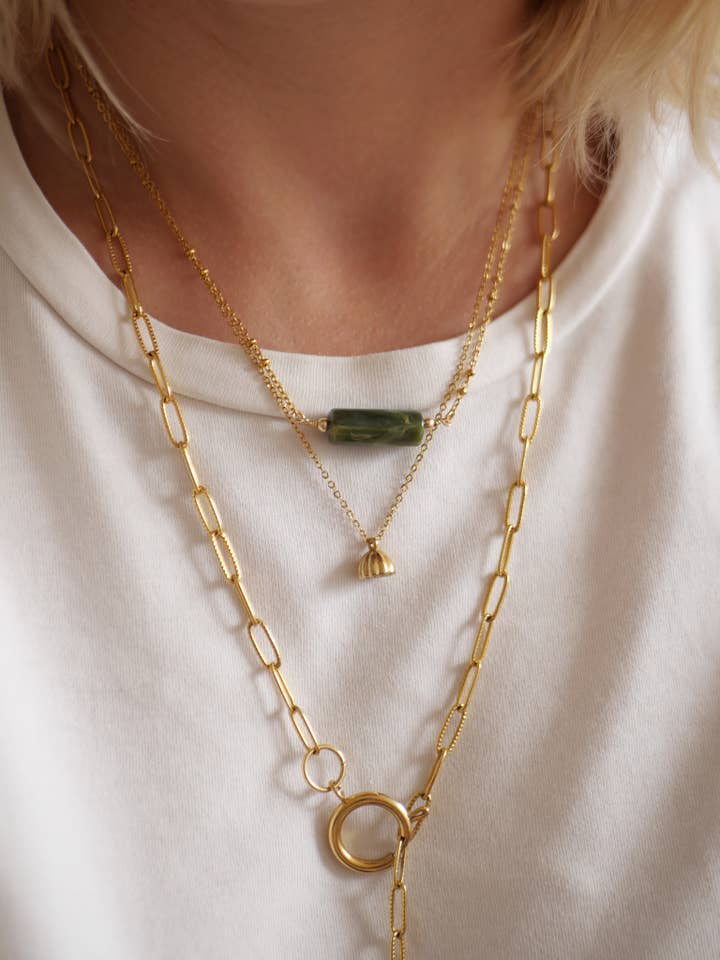 Collar Ohana con colgante de resina y acero inoxidable para venta al por mayor de Azeria Création