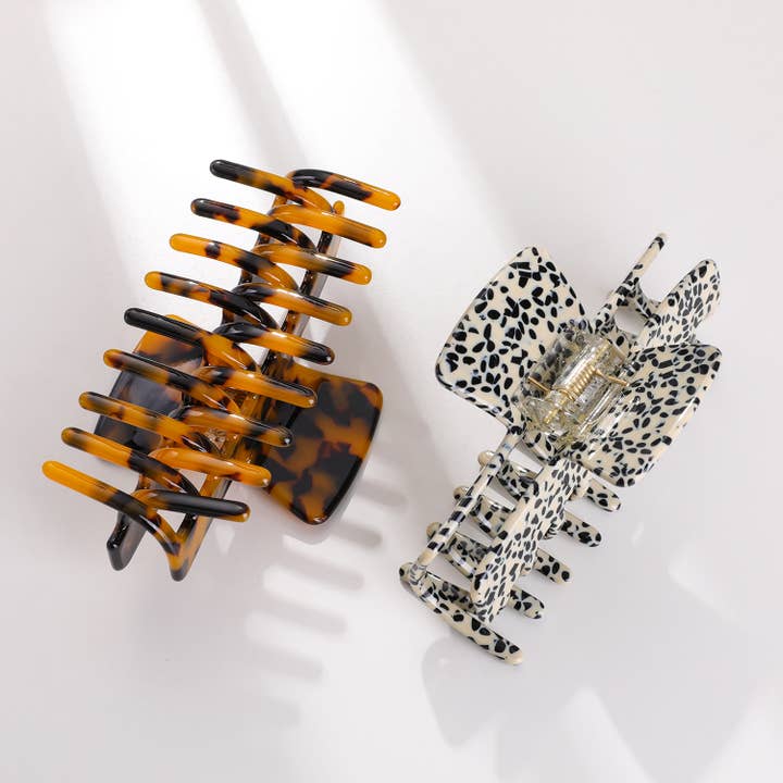 Assorted Chloe Core | Classic Large Rectangular Barrel Claw Clip for wholesale on Faire