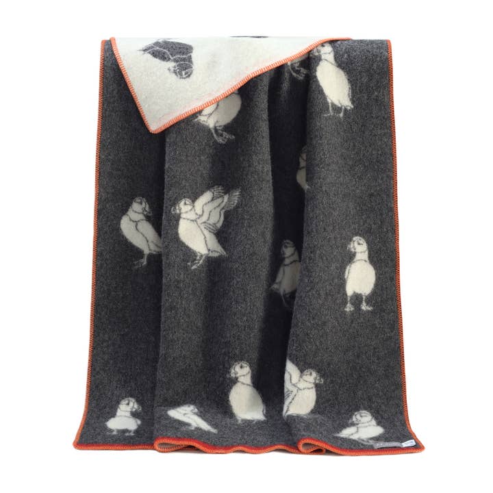 JJ Textile - Wholesale Throw Blanket - Puffin Wool Blanket