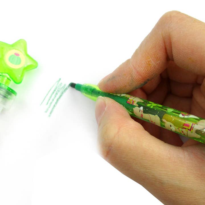 Tiny Mills – wholesale Crayons – Child & baby – Llamas Rainbow Stackable Crayon with Stamper Topper3