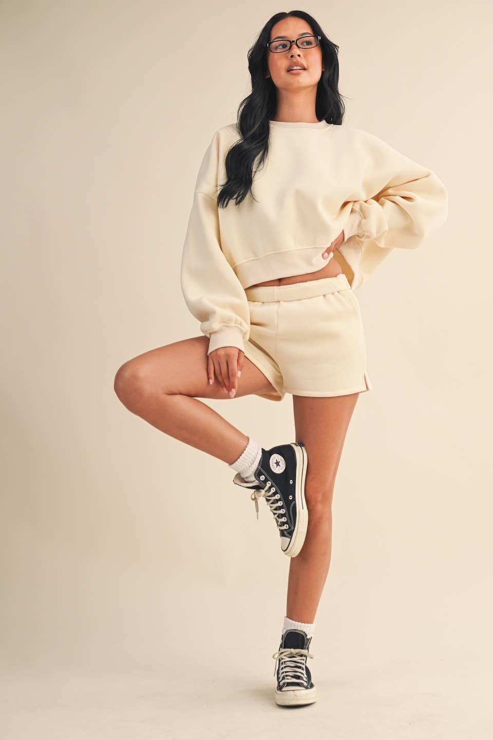 KIMBERLY C - Wholesale Sweatshirt - Women's - Cozy Fleece Oversized Crewneck Sweatshirt22