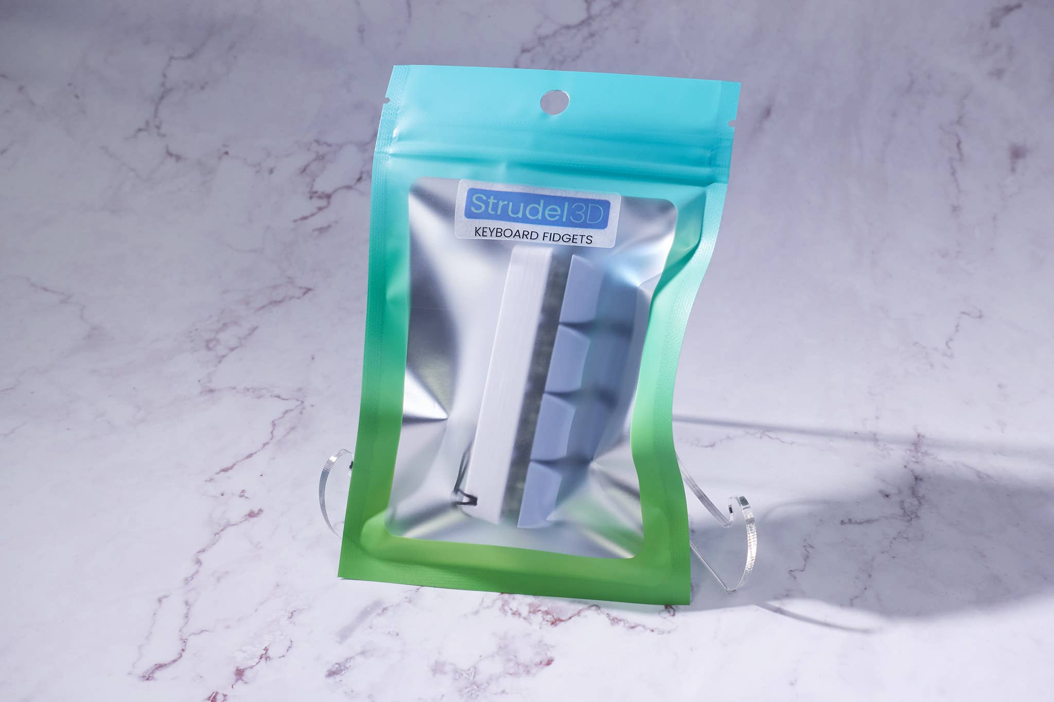 Strudel3D - Wholesale Fidget Toy - Kids - 4 Key Mechanical Keyboard Fidget Keychain4