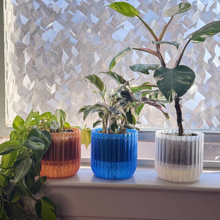 Pot de fleur auto-arrosant Monk Classic 4,5" pour la vente par MONKBOTANICALS