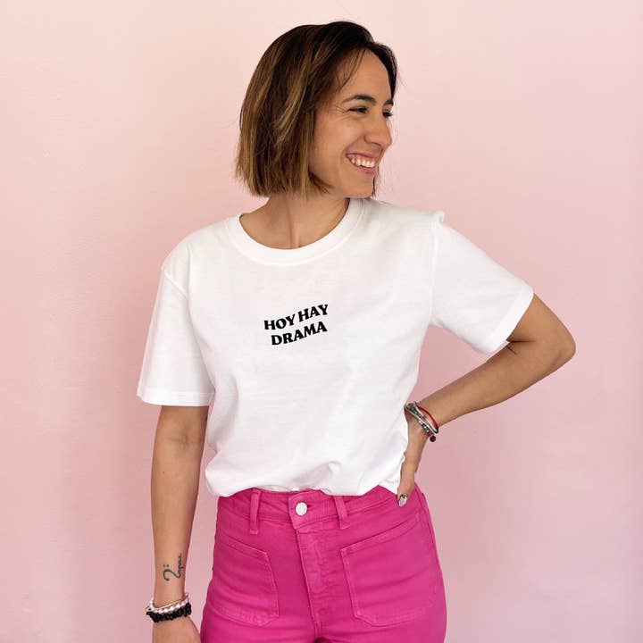 T-shirt unisexe Aujourd'hui c'est le drame pour la vente par Mdemona