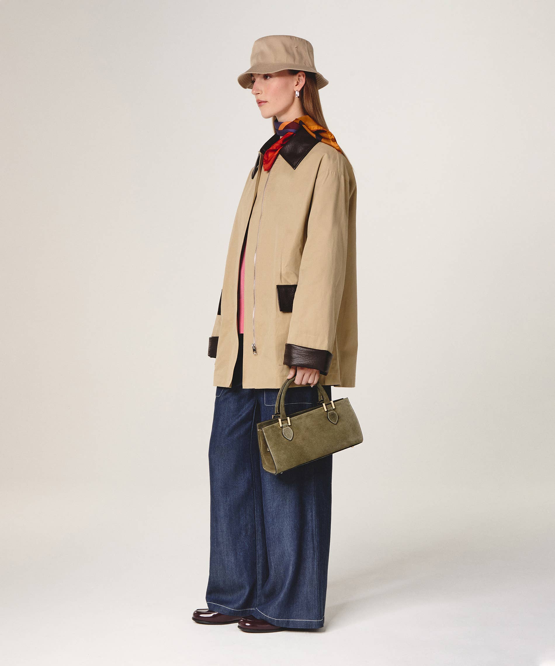 dark beige Hunting jacket for wholesale on Faire2