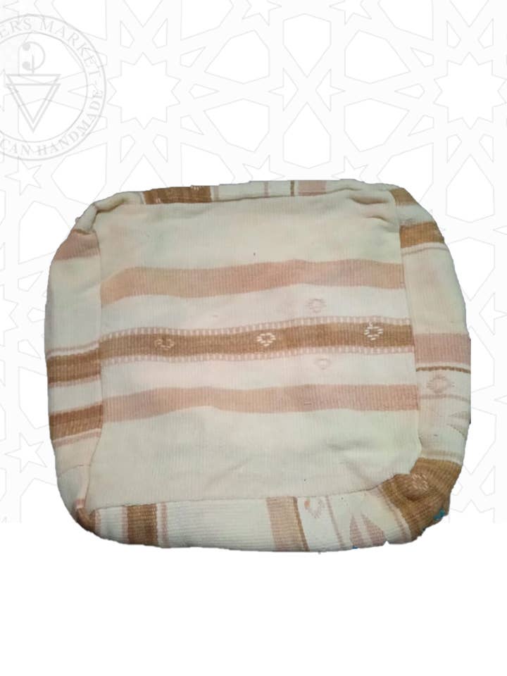 Fodera per cuscino da pavimento Kilim quadrata vintage per la vendita all'ingrosso da parte di Berbers Market